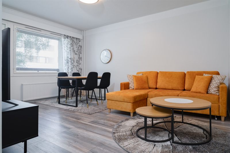 Pondside City Flat, photo 1