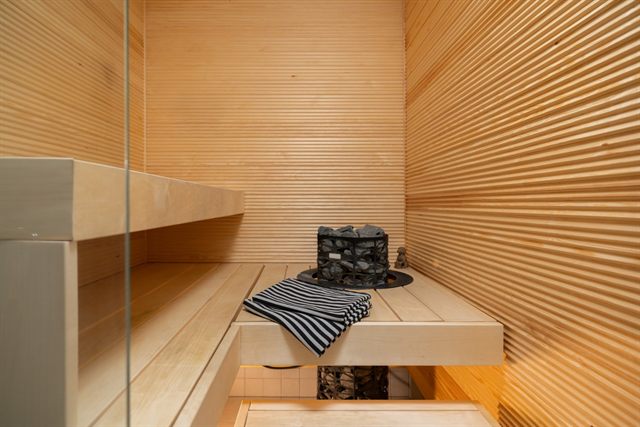 Santa's Forest Home, Private Sauna, photo 3