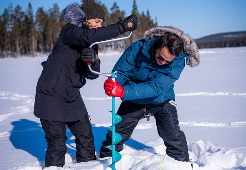 Experience Lapland – Ice Fishing-1